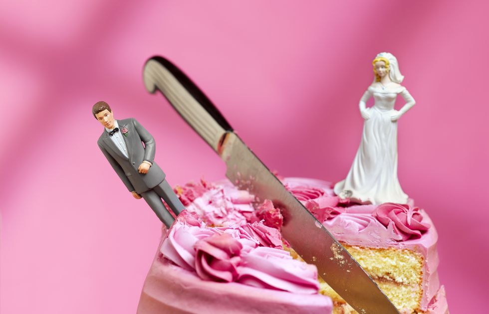結婚生活が辛い。結婚を後悔する夫婦の18の特徴と改善方法