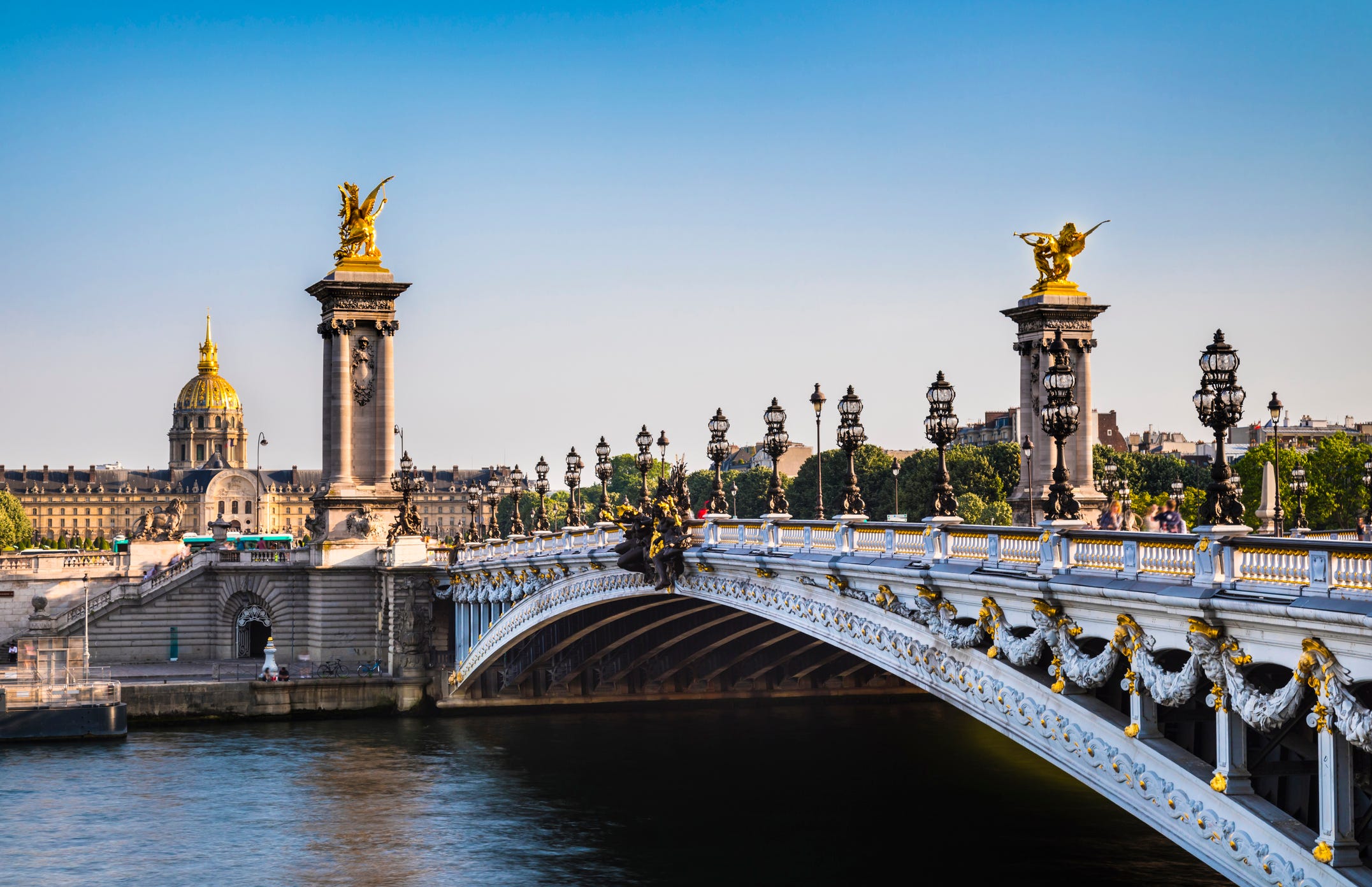 13 Renowned Paris Landmarks That Belong on Your Itinerary