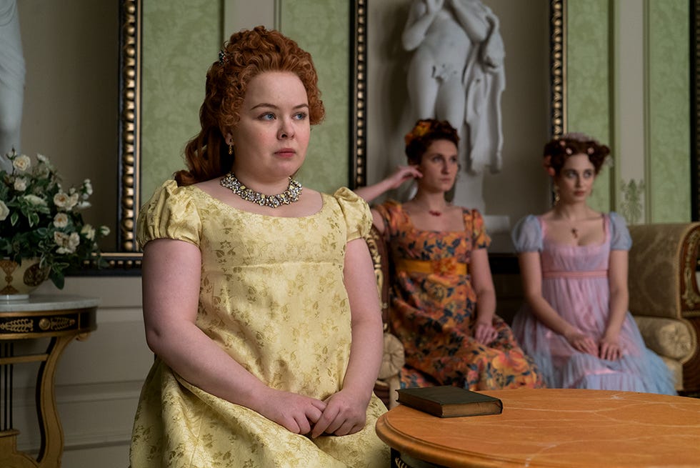 bridgerton l to r nicola coughlan as penelope featherington, bessie carter as prudence featherington and harriet cains as phillipa featherington in episode 10 of bridgerton cr liam danielnetflix © 2020