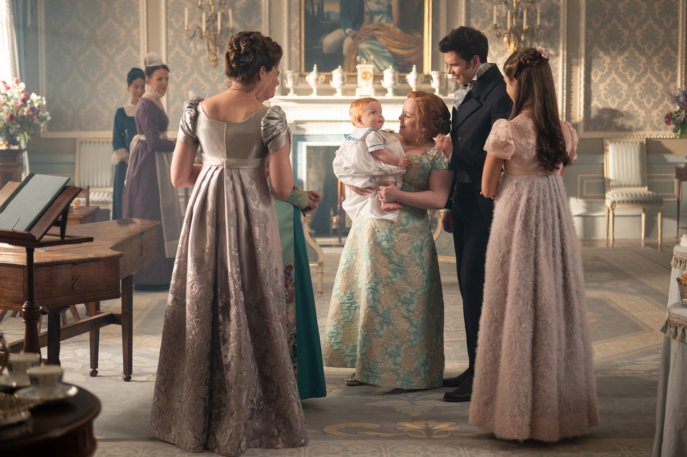 sophie lamont as celia, ruth gemmell as lady violet bridgerton, polly walker as lady featherington, nicola coughlan as penelope featherington, luke thompson as benedict bridgerton, florence hunt as hyacinth bridgerton in episode 401 of bridgerton