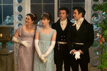 bridgerton season 2  bridgerton family, including ruth gemmell as violet, claudia jessie as eloise, jonathan bailey as anthony and luke thompson as benedict