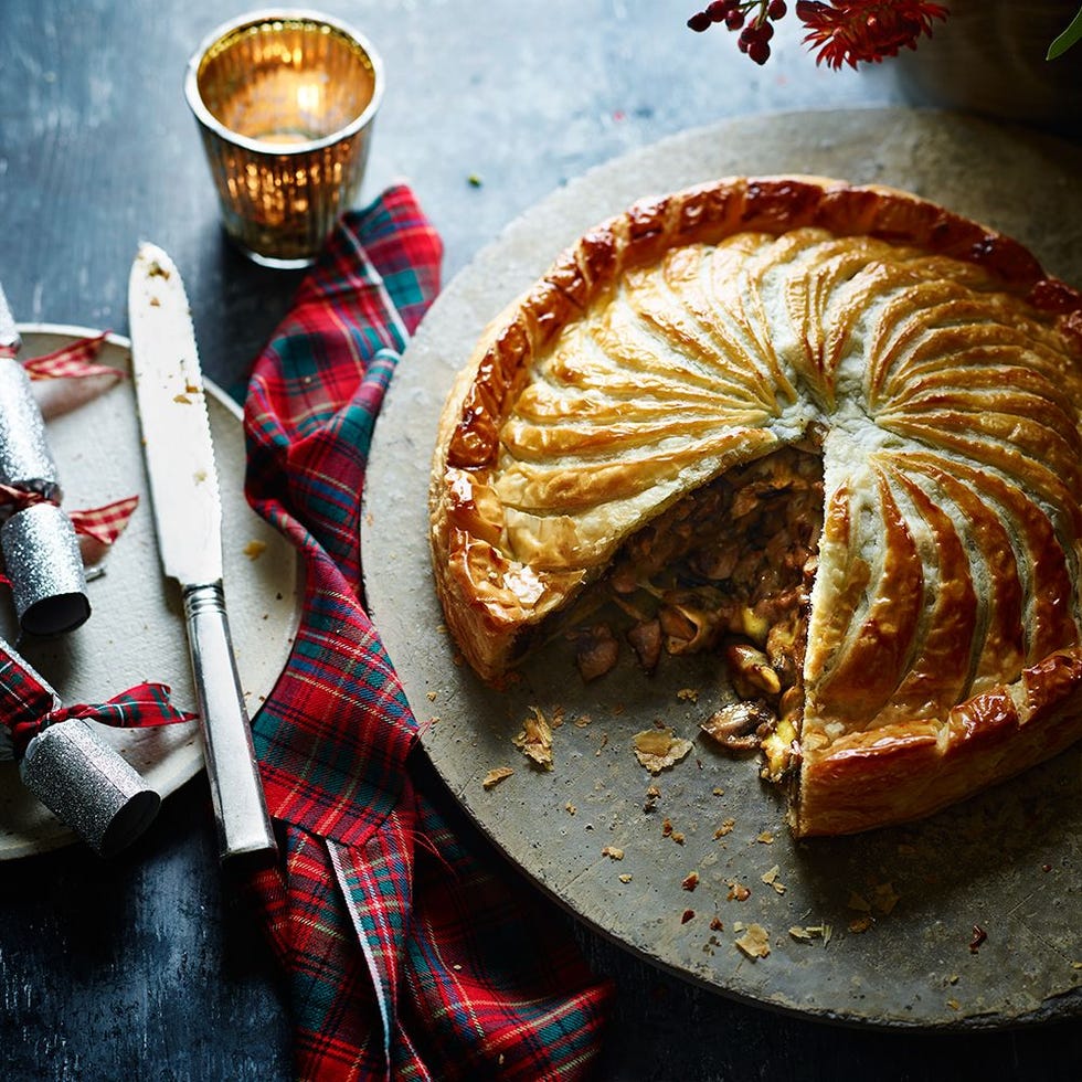 brie and mushroom pie