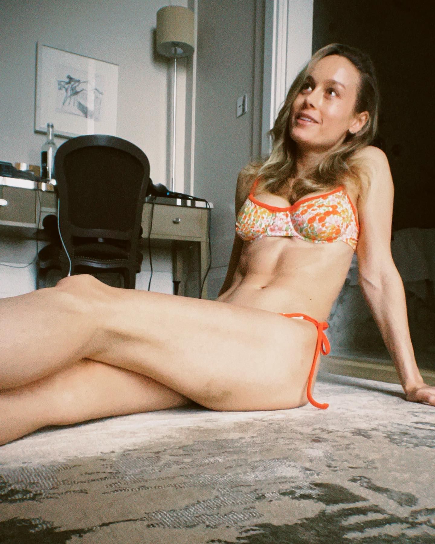 Brie Larson más fuerte que nunca en esta foto en bikini