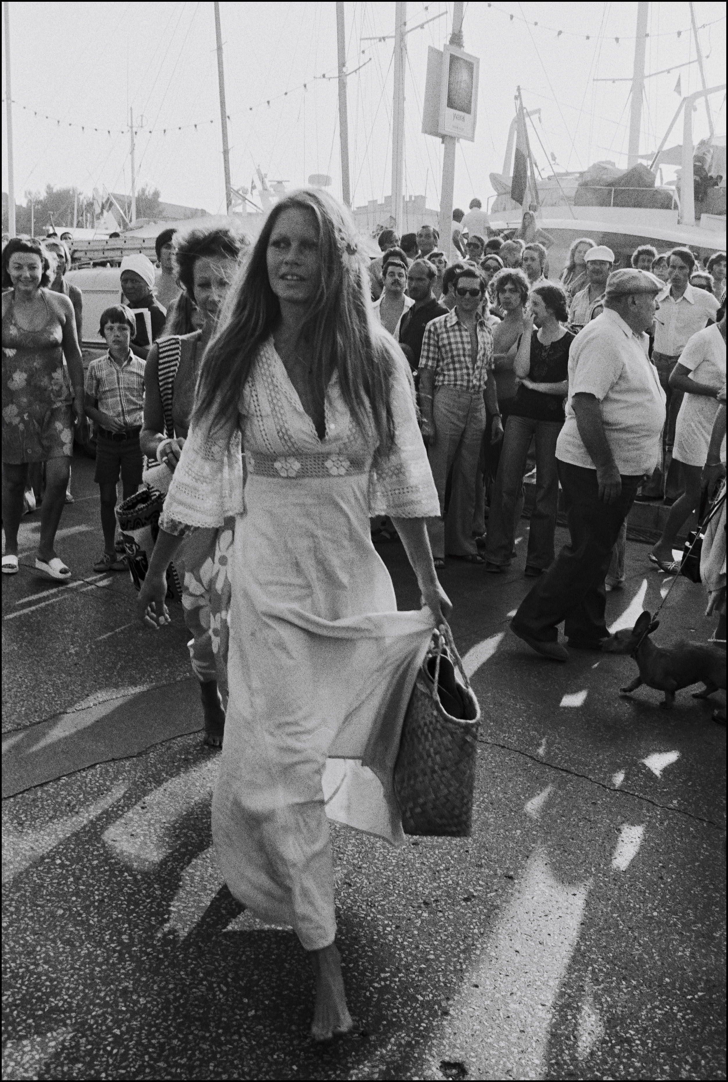 Vestido blanco escote online bardot