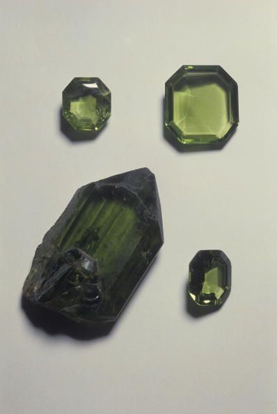 Dark 2025 green peridot