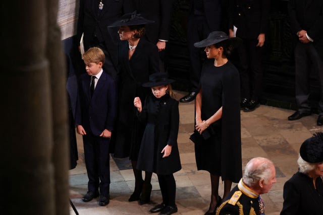 queen funeral royal family