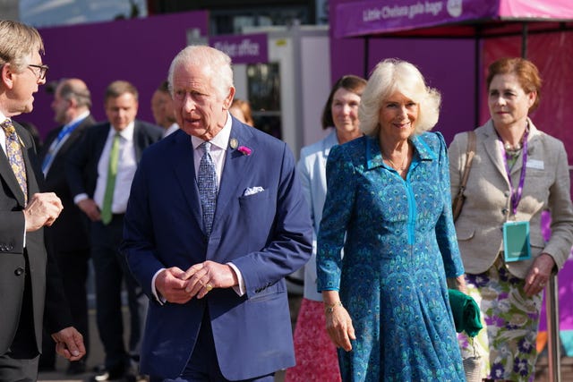 the king and queen and other members of the royal family visit the rhs chelsea flower show