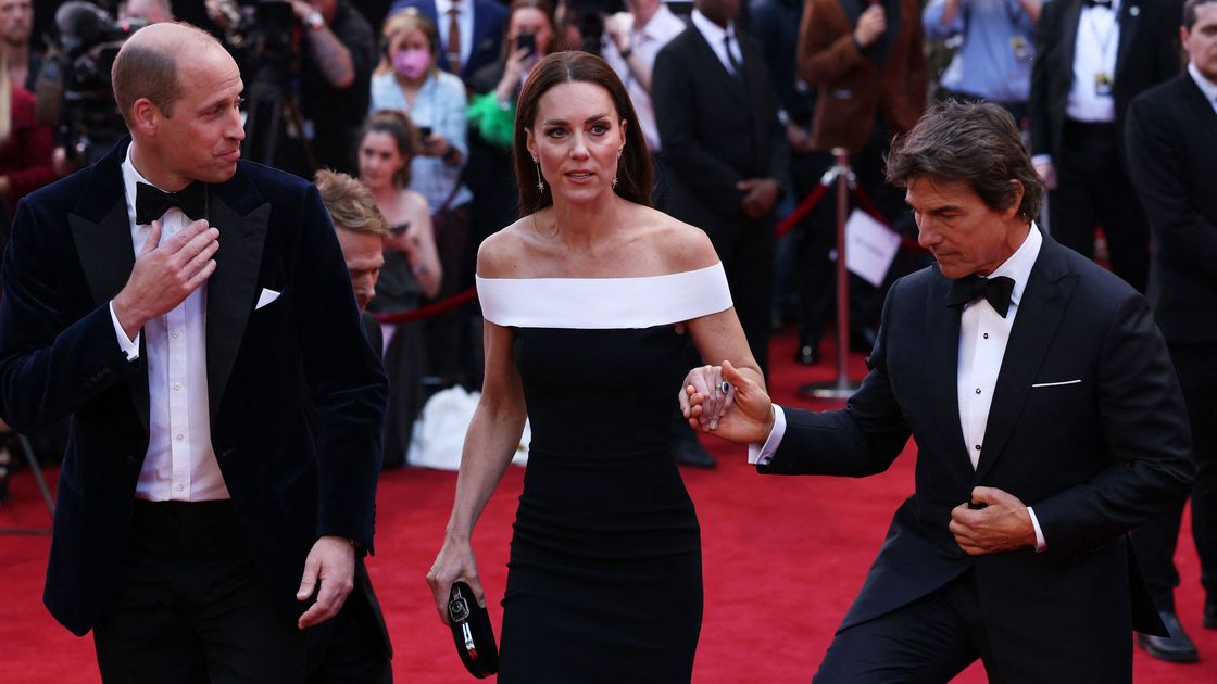preview for Prince William and Kate Middleton Met Tom Cruise at the Top Gun: Maverick Premiere