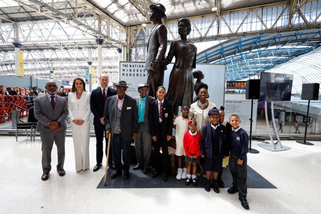 duke and duchess of cambridge windrush monument