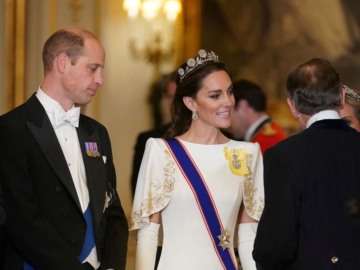 Princess Kate's Royal Tribute: The Tale of Tiaras - BNN Breaking