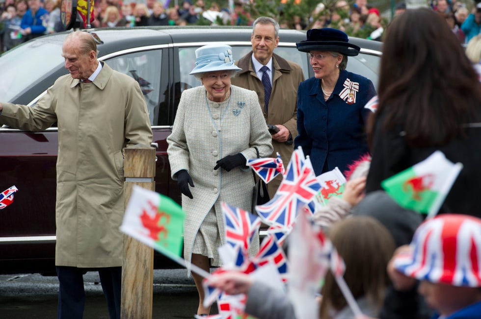 Queen Elizabeth in Aberfan