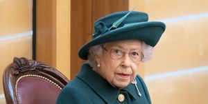queen elizabeth attends the opening of the scottish parliament
