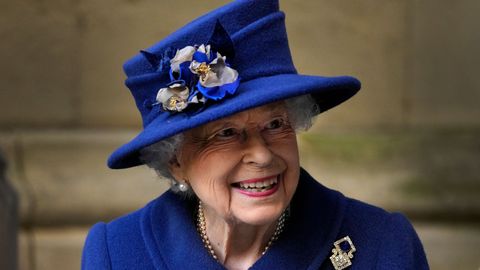 preview for Queen Elizabeth II won't attend COP26 in person