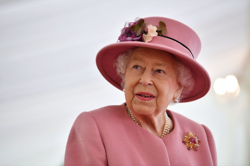 The Reason Queen Elizabeth Wears So Many Bright Colors - Queen Elizabeth's  Vibrant Style Explained