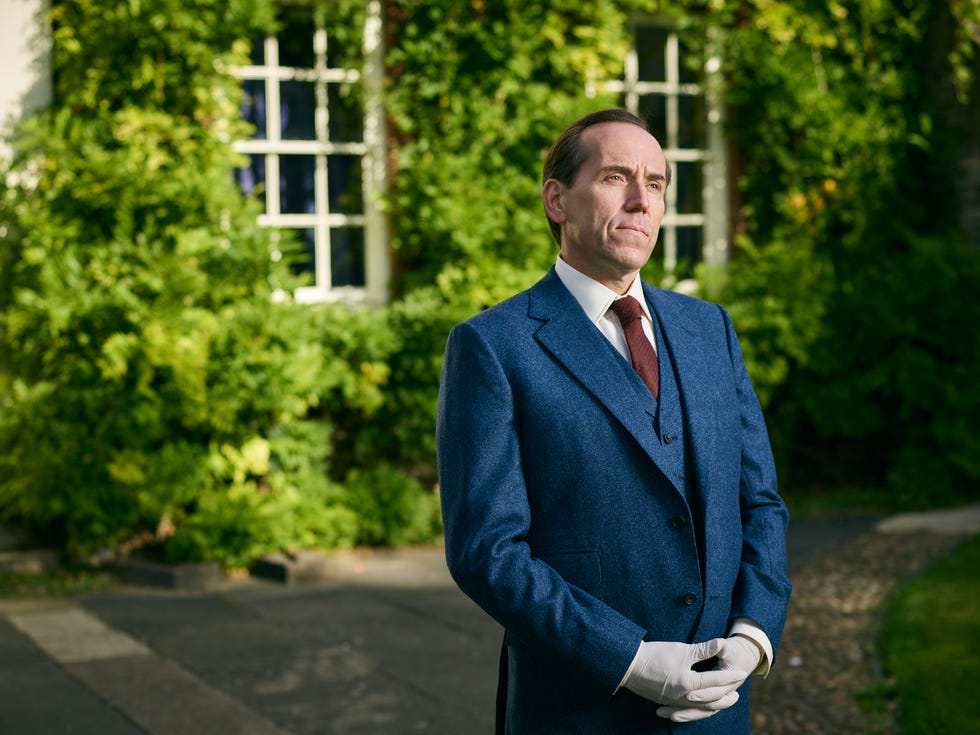 this image is strictly embargoed from publication until 00.01 tuesday 25th may 2021professor t(c) eagle eye dramapictured: ben miller as professor t (jasper tempest)note to editors: usage rights:for britbox related editorial use only.if you use reproduce this image, you must specifically mention the programme in editorial copy and not reproduce simply to promote britbox as a platform. this is due to agreed usage rights by copyright owners.this image is under copyright and can only be reproduced for editorial purposes in your print or online publication. this image cannot be syndicated to any other third party.britbox press picture publicity enquiries to iwona.karbowska@itv.com