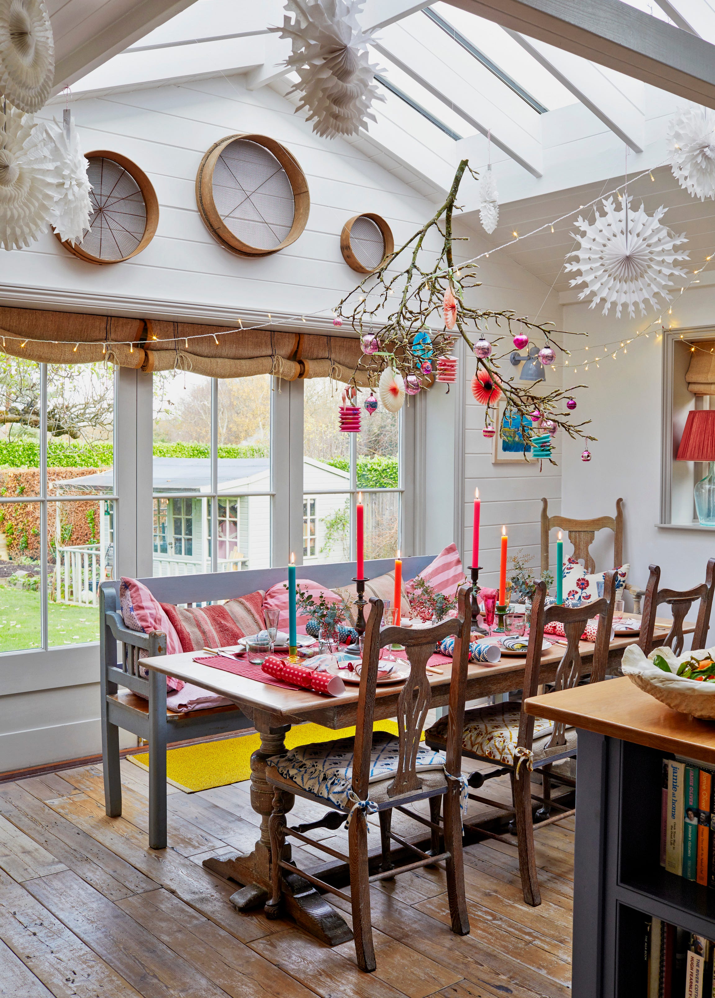 Everything Is Merry and Bright in This Charming British Cottage