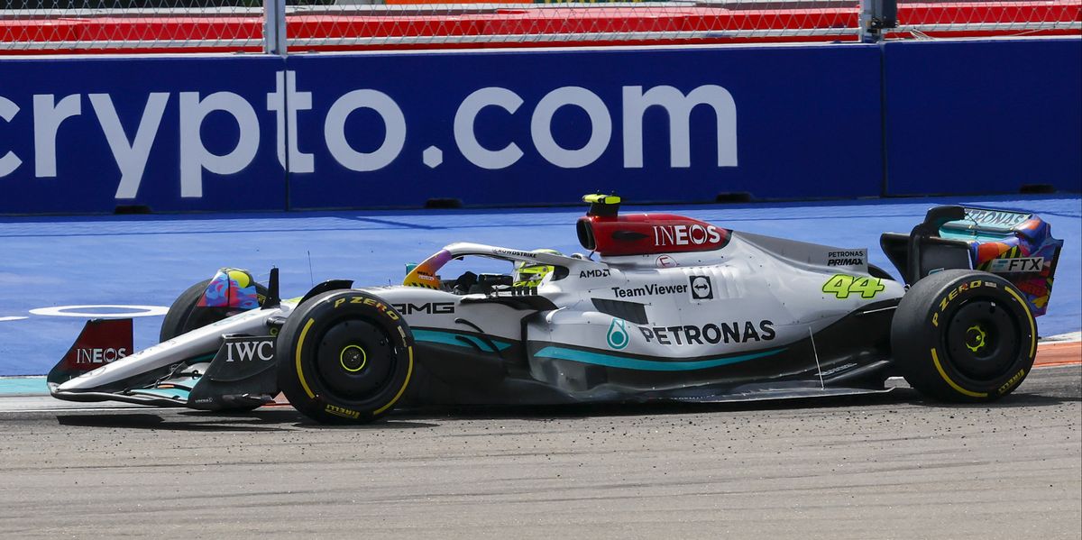 Mercedes Not Yet Ready to Pull Plug on 2022 F1 Car