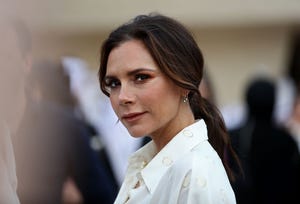 victoria beckham at qatar culture museum