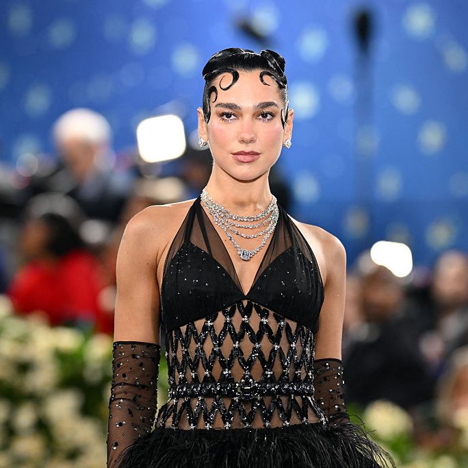 us entertainment fashion metgala celebrity museum red carpet