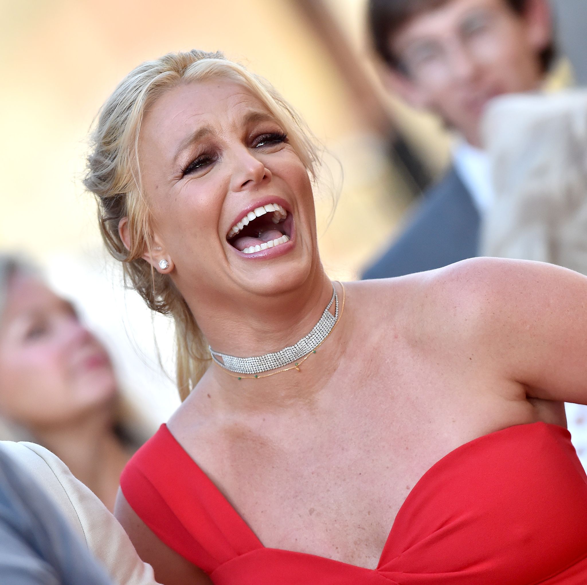 what? Britney Spears claims to have run 100m 5.97 seconds