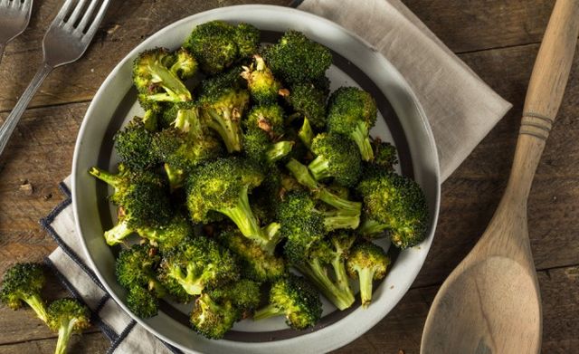 sterke botten, broccoli, gezond, voeding