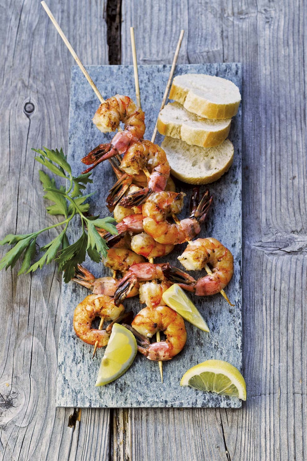 brochetas de gambas