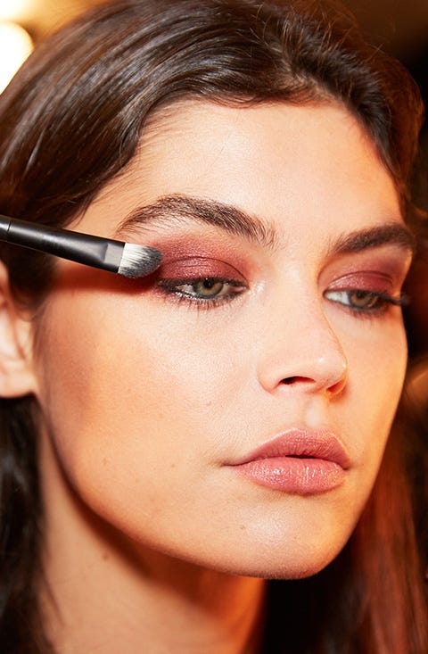 Face, Eyebrow, Hair, Eyelash, Eye shadow, Eye, Cheek, Skin, Beauty, Lip, 