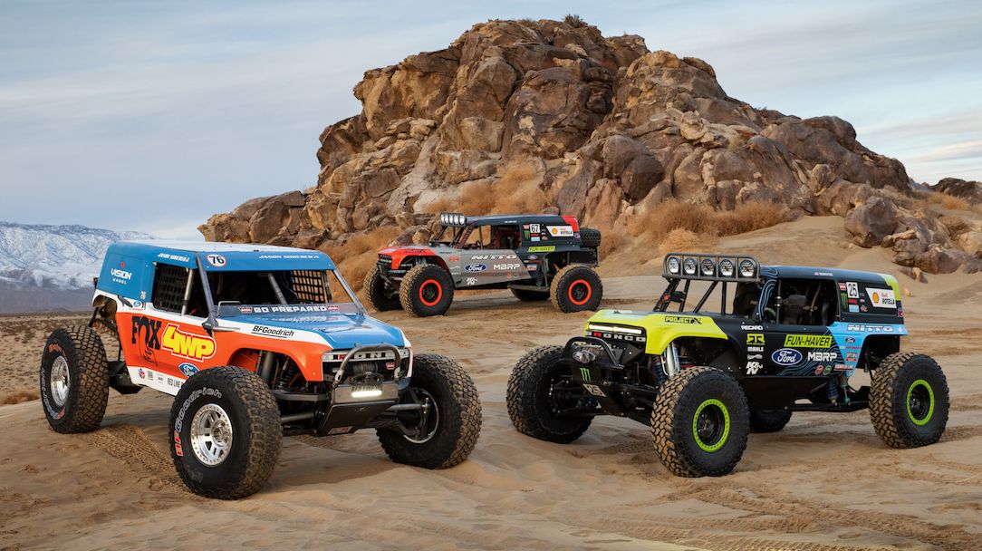 ford bronco 4400 rally trucks for king of the hammers