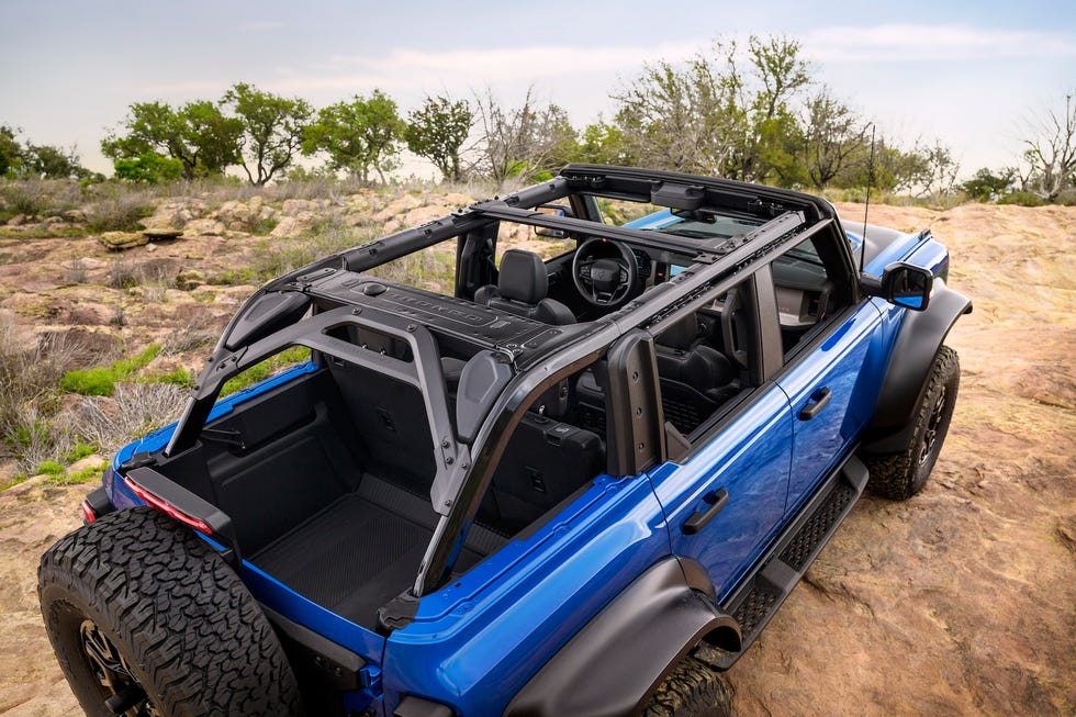 2024 ford bronco raptor black appearance package roll bar