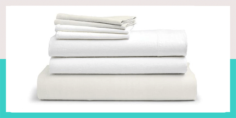 White, Product, Bed sheet, Textile, Linens, Bedding, Furniture, Pillow, Towel, Rectangle, 