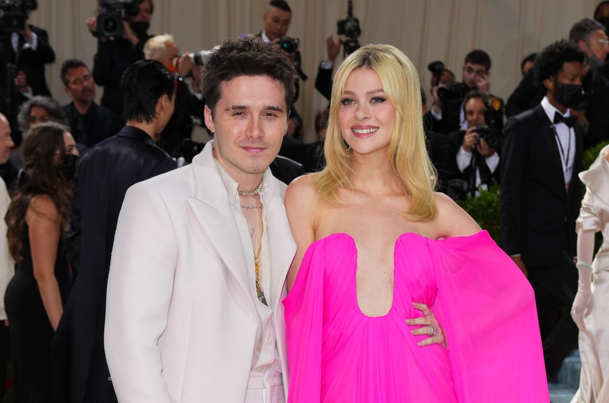 Brooklyn Beckham'S Vow Renewal: The Untold Story (Exclusive Interview) - fsw70pl