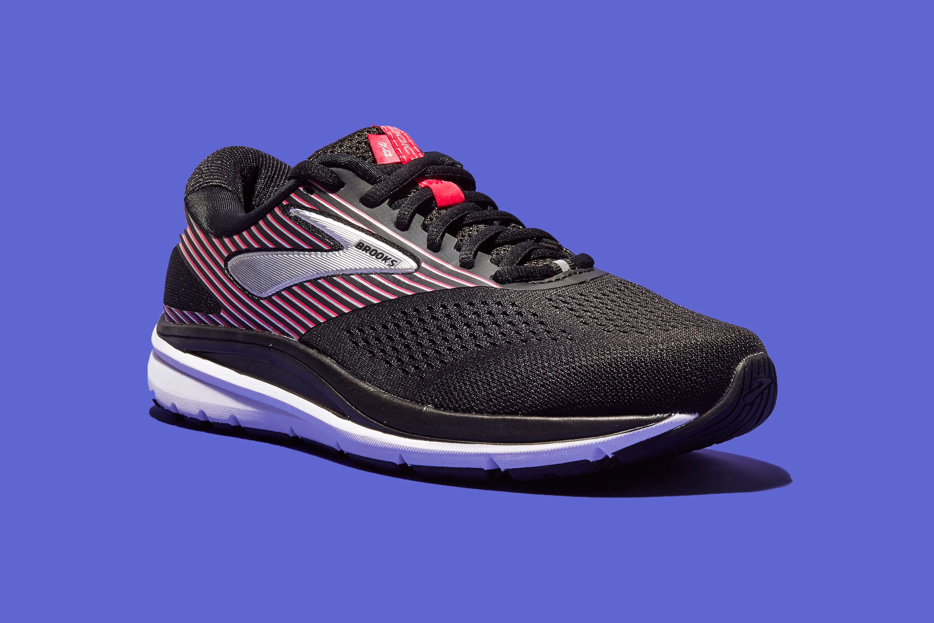 Shoe, Footwear, Running shoe, Outdoor shoe, Athletic shoe, Walking shoe, Cross training shoe, Product, Tennis shoe, Violet, 