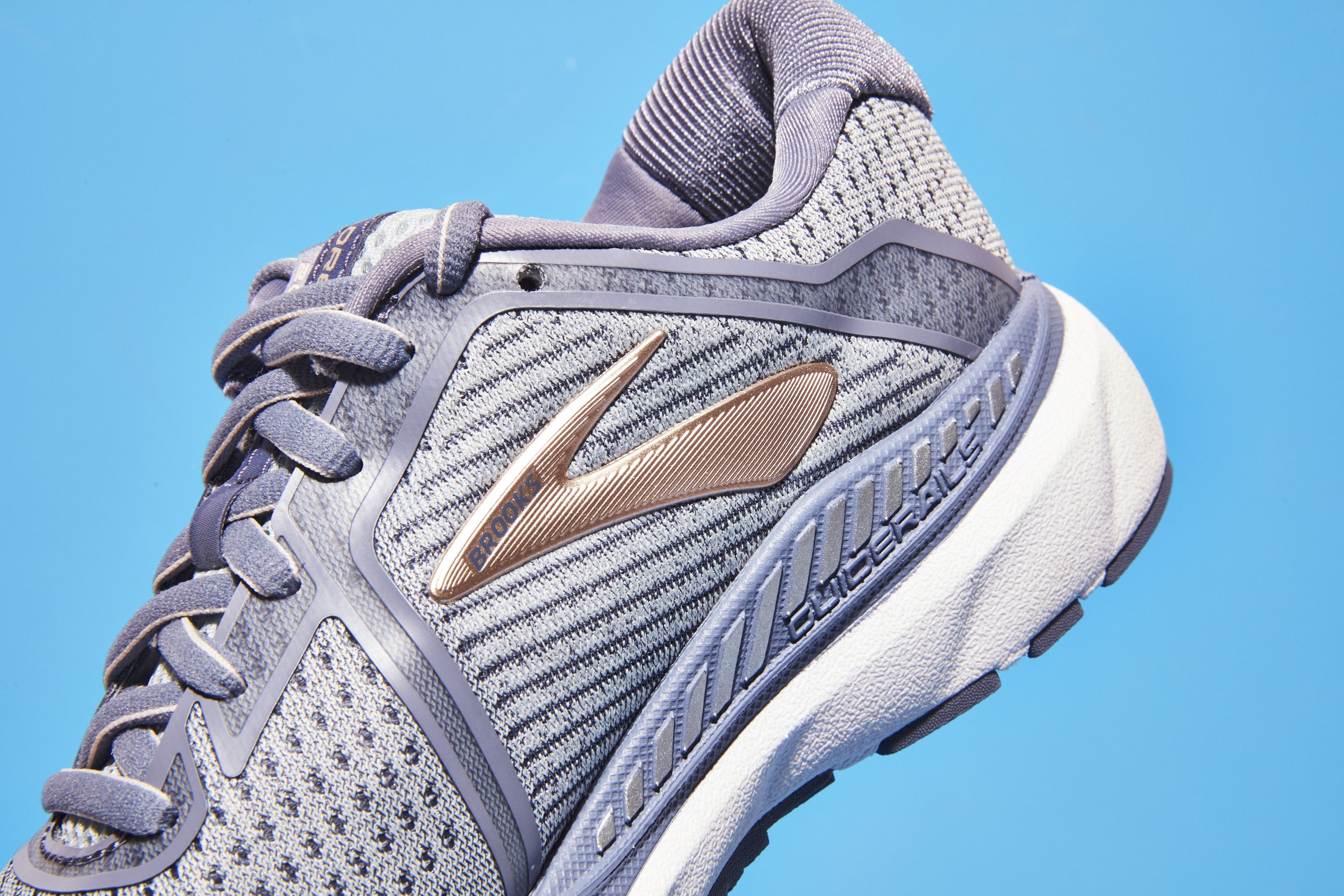 Brooks running shoes cheap for overpronation