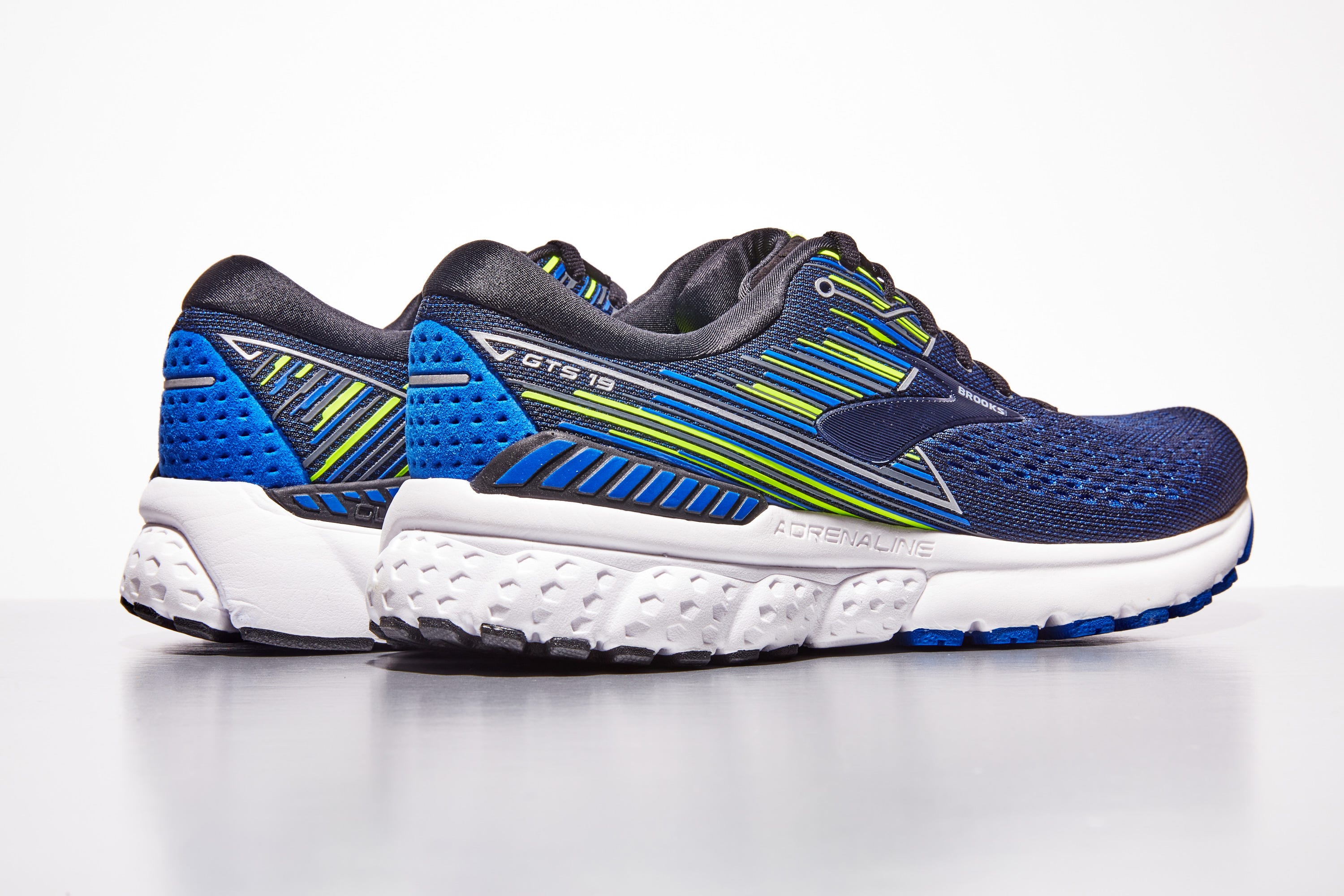 Brooks Adrenaline GTS 19