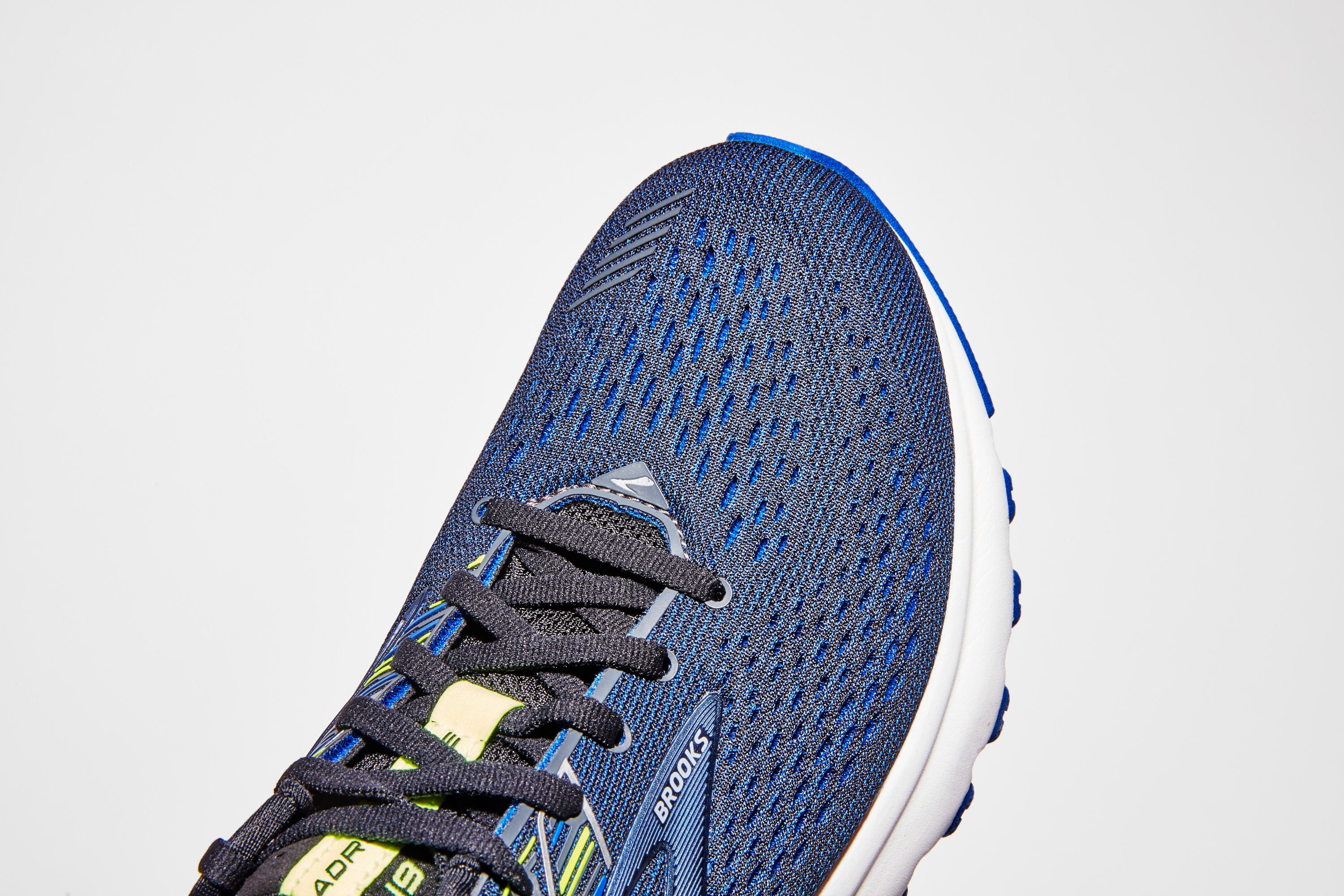 Brooks Adrenaline GTS 19