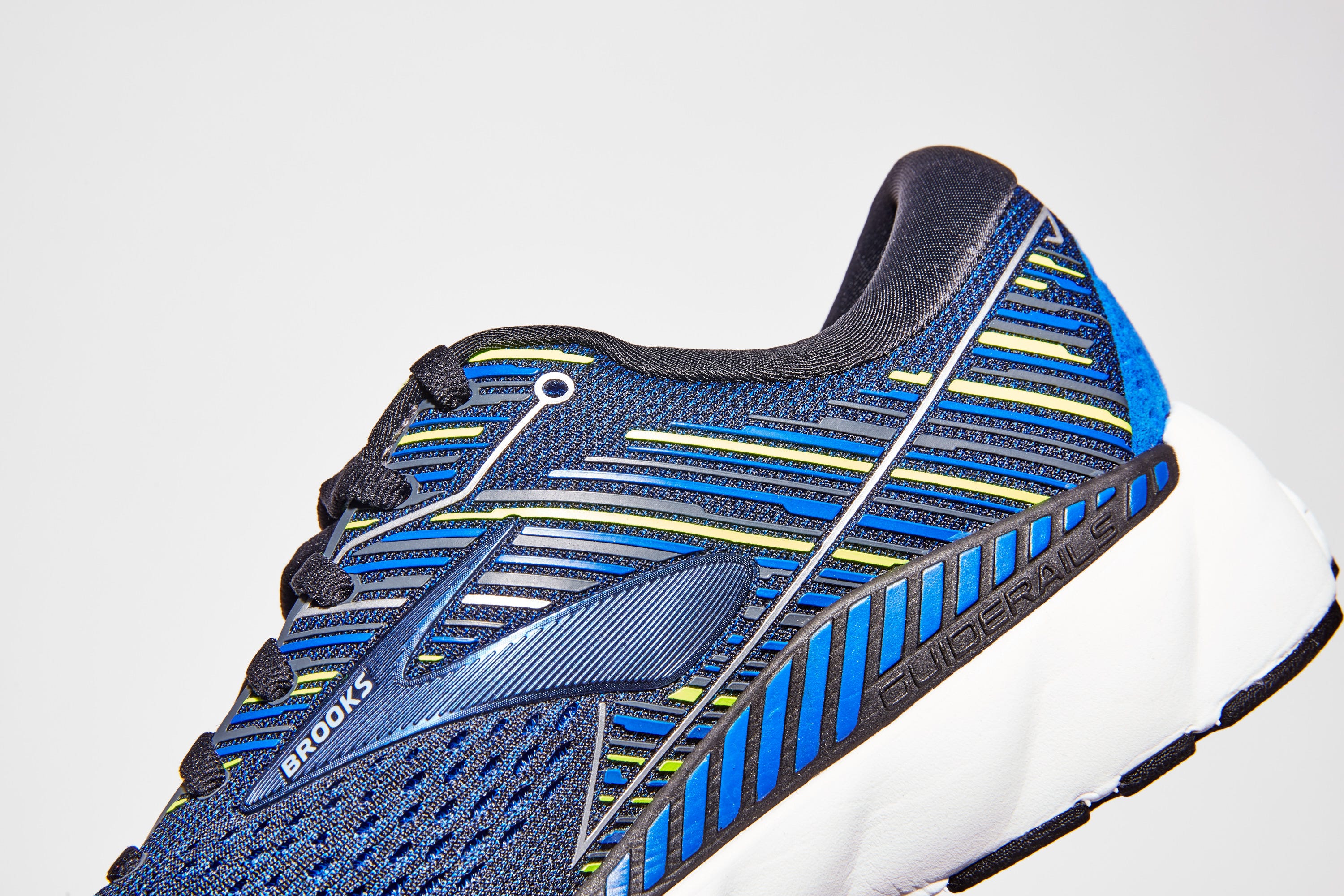 Brooks Adrenaline GTS 19