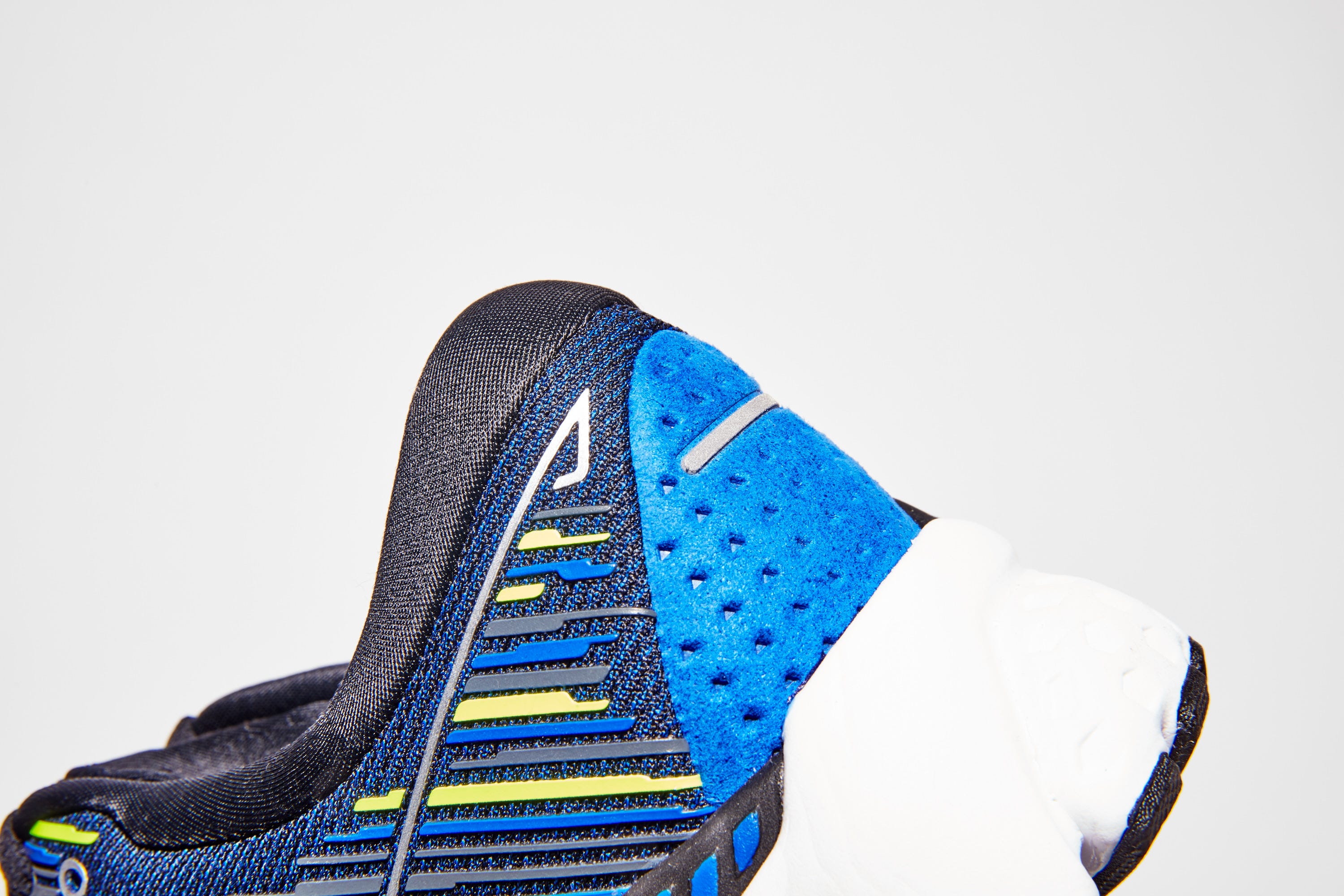 Brooks Adrenaline GTS 19