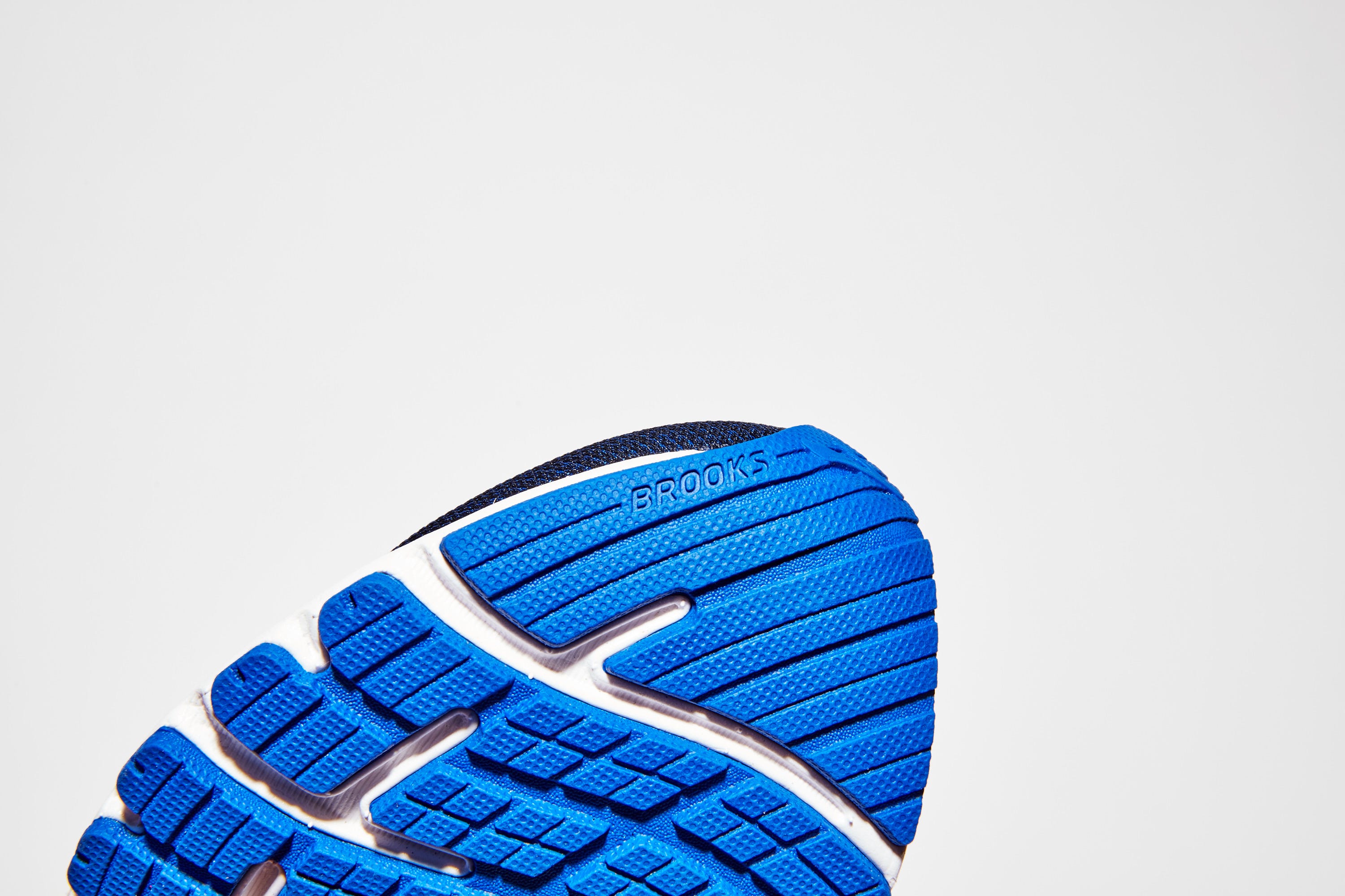 Brooks Adrenaline GTS 19