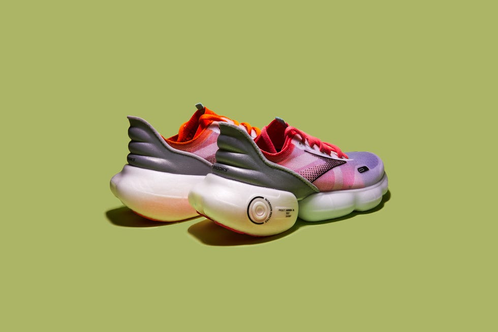 brooks aurora