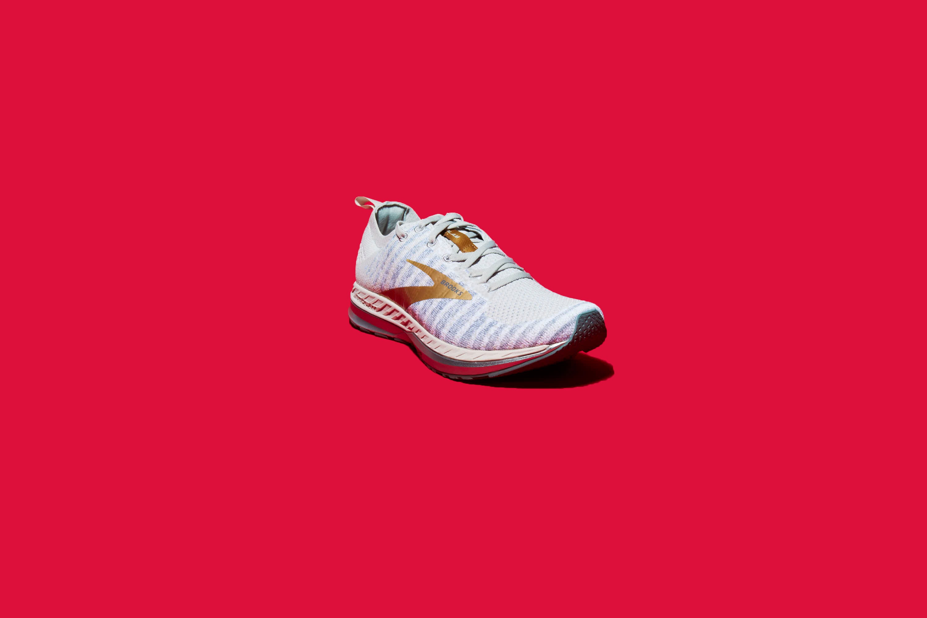 Footwear, Shoe, White, Walking shoe, Running shoe, Athletic shoe, Outdoor shoe, Sneakers, Plimsoll shoe, Tennis shoe, 