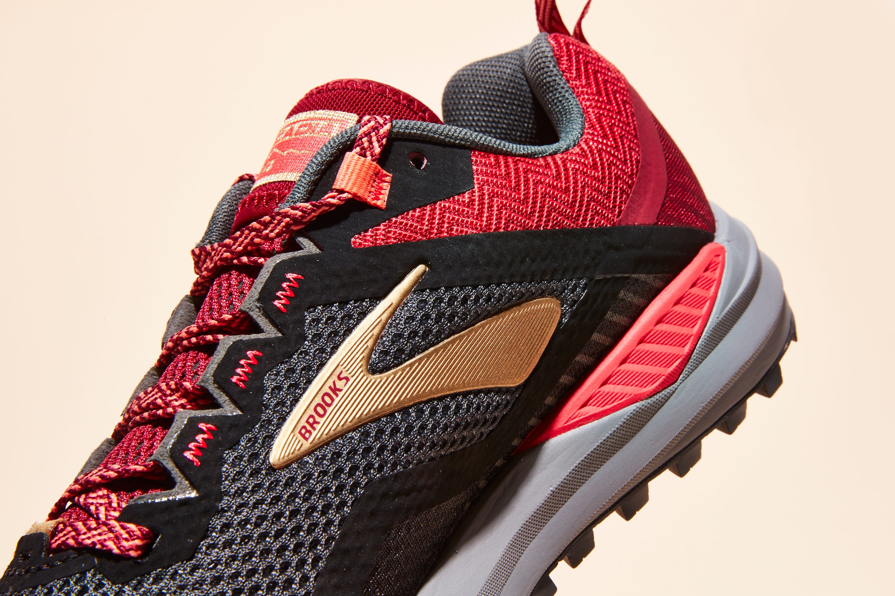 Footwear, Shoe, Black, White, Running shoe, Red, Outdoor shoe, Sportswear, Orange, Carmine, 