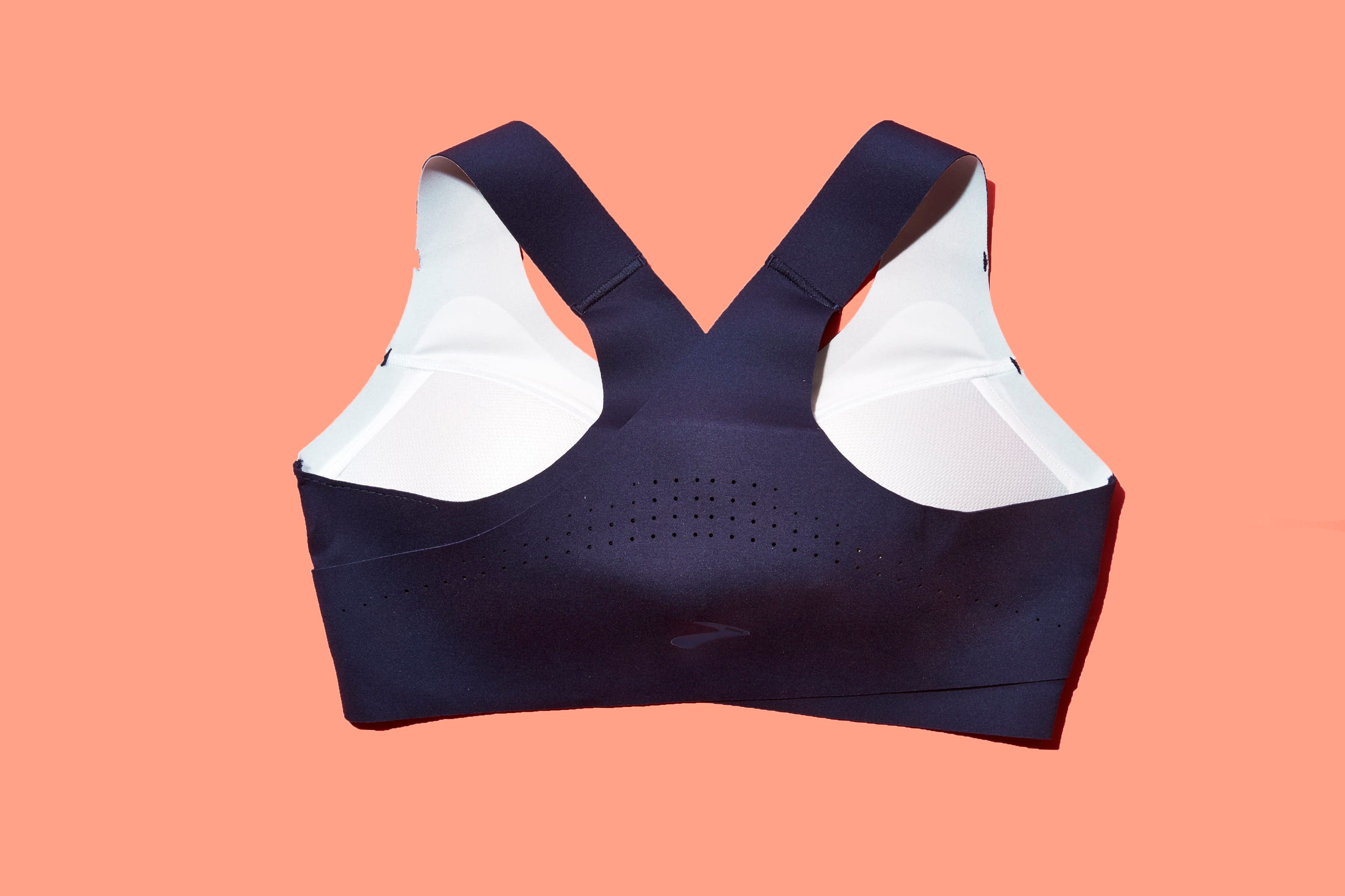 Brassiere, Clothing, Sports bra, Undergarment, Undergarment, Crop top, Outerwear, 