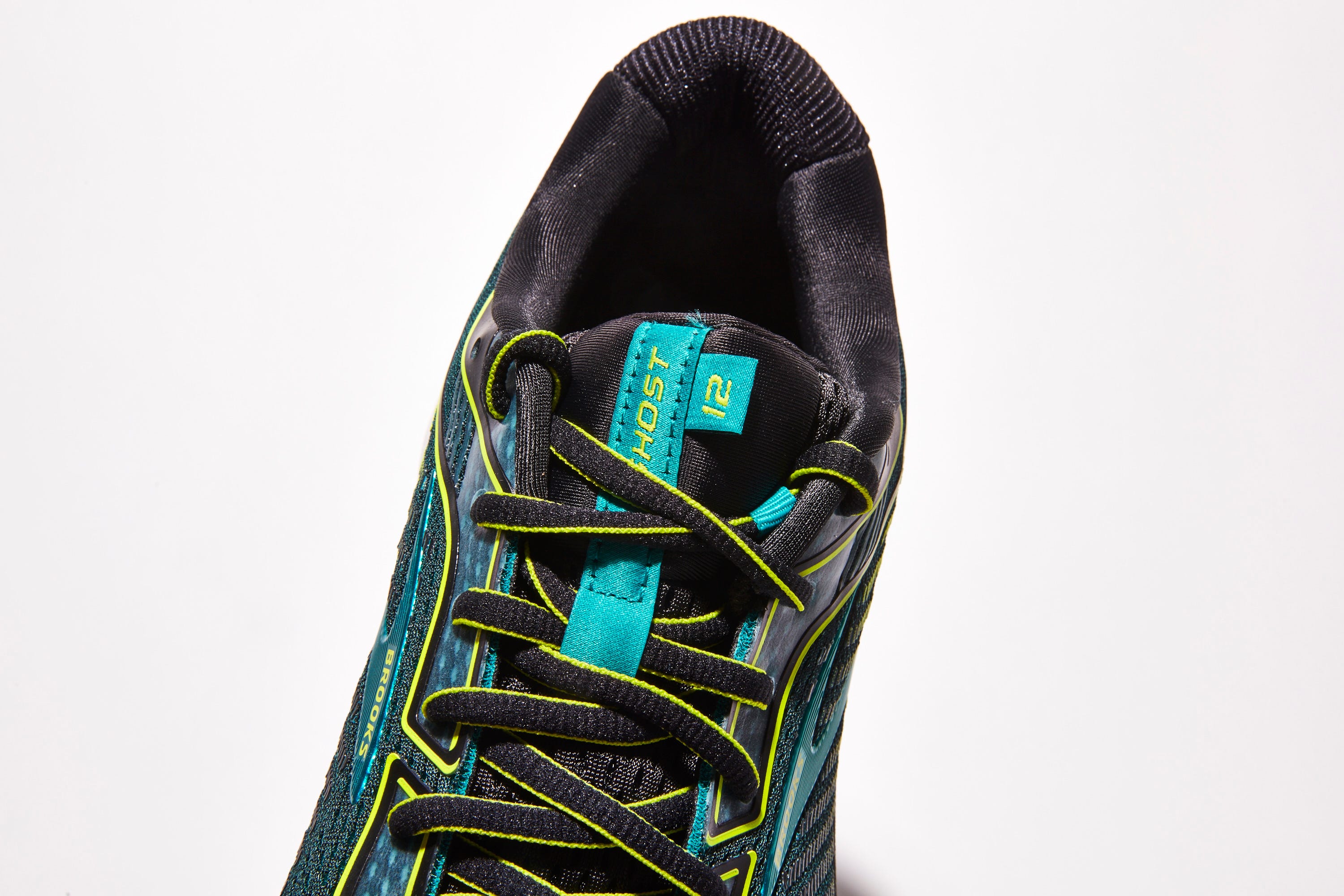 Brooks Ghost 12