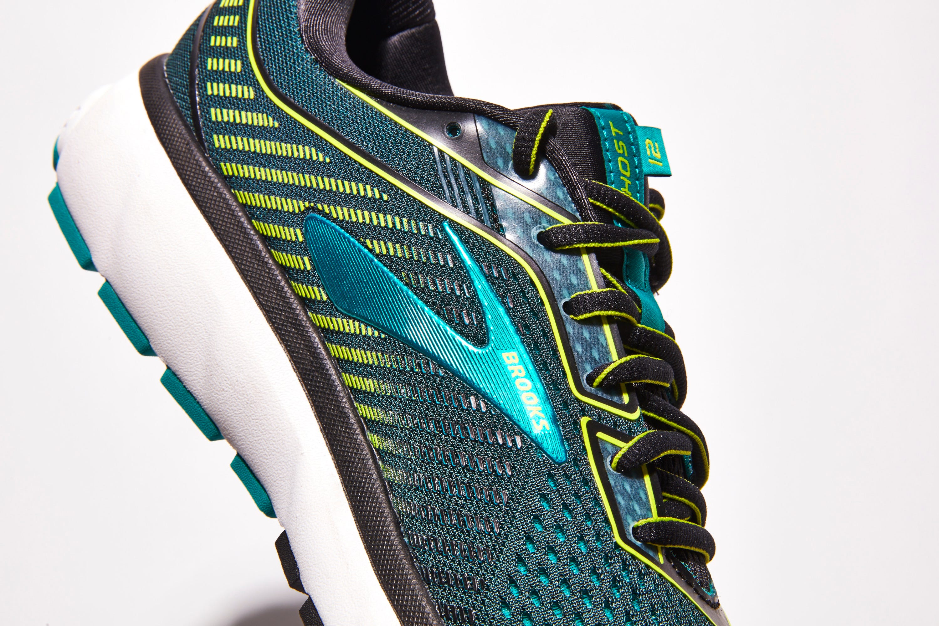 Brooks Ghost 12