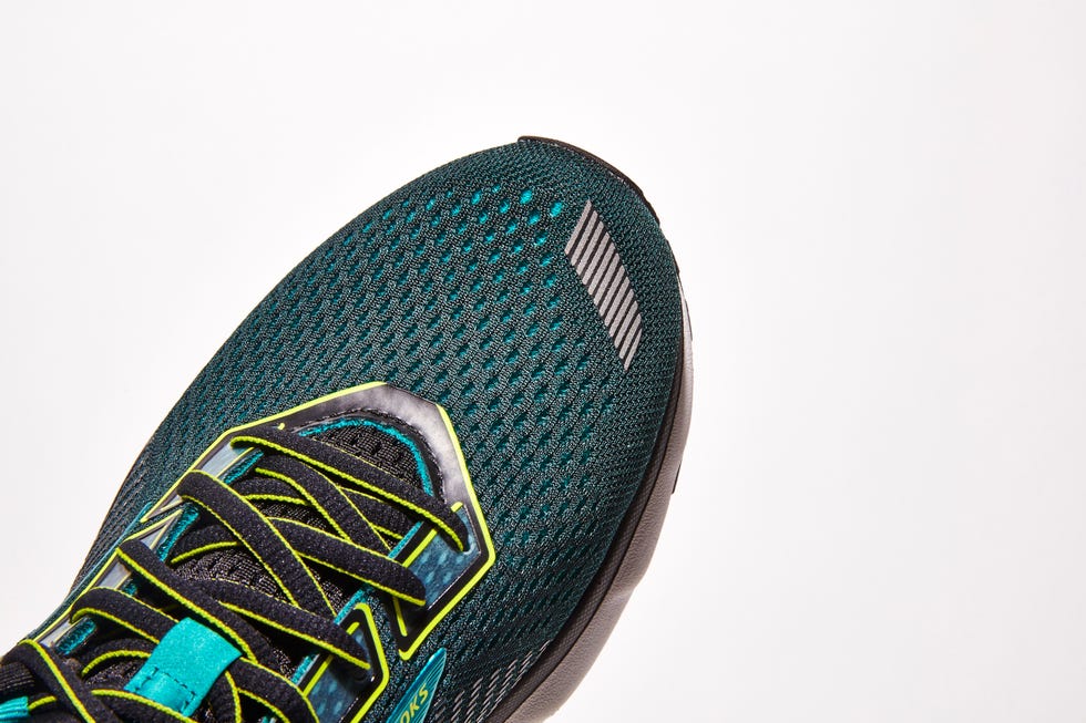 Brooks Ghost 12