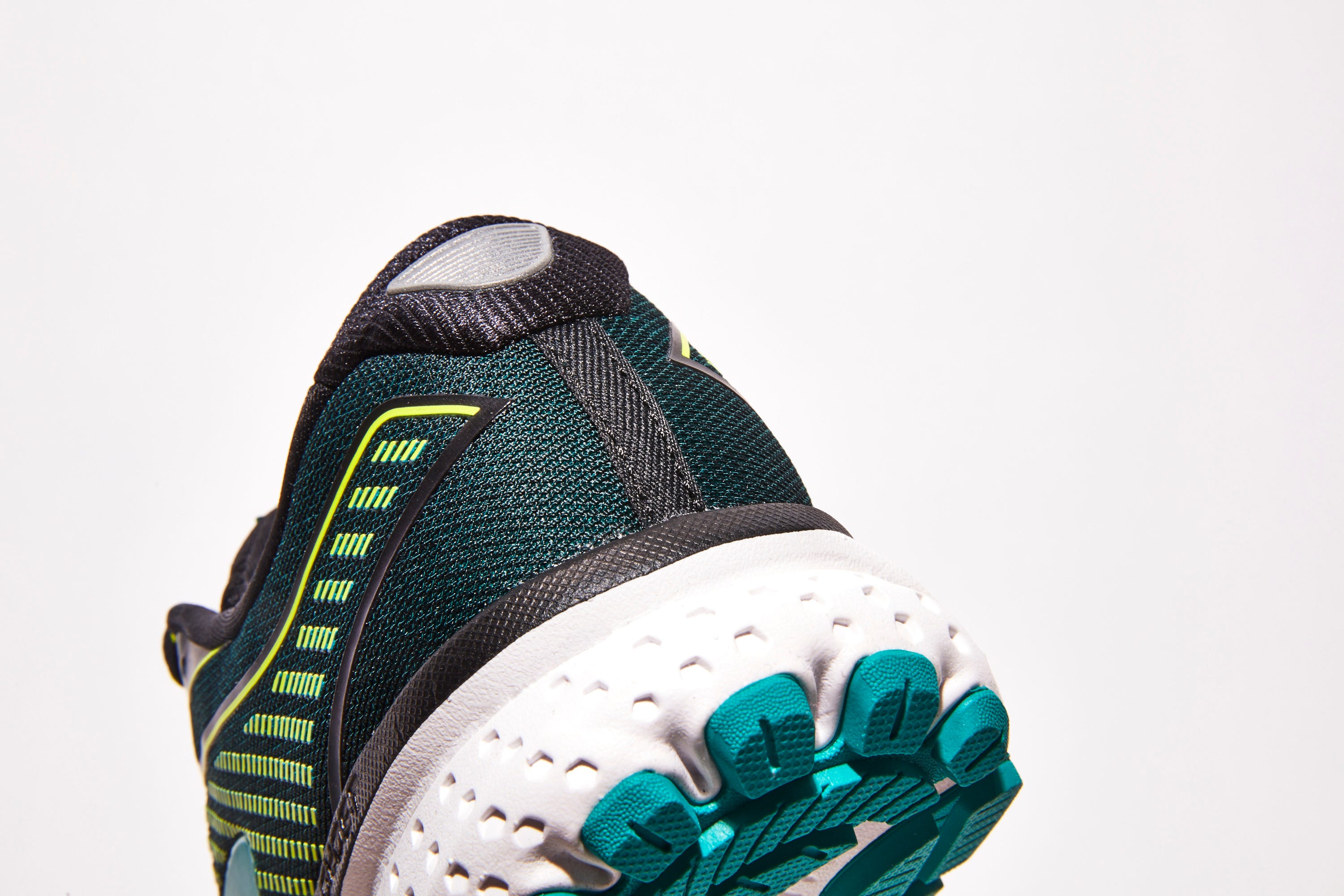 Brooks Ghost 12