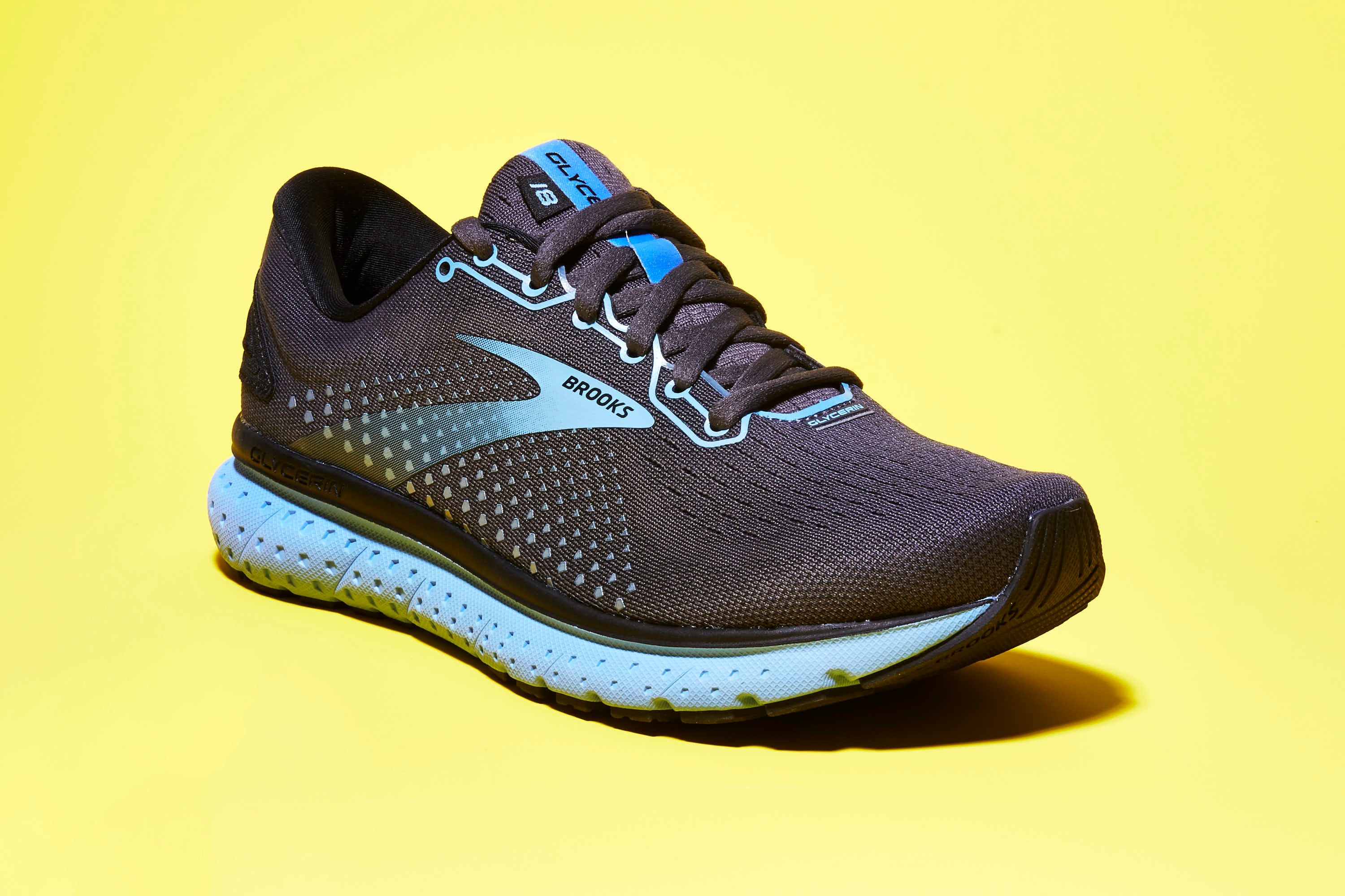 Shoe, Footwear, Outdoor shoe, Running shoe, Walking shoe, White, Sportswear, Nike free, Sneakers, Cross training shoe, 