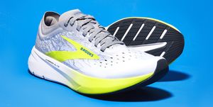 Shoe, Footwear, White, Walking shoe, Running shoe, Outdoor shoe, Sneakers, Tennis shoe, Athletic shoe, Cross training shoe, 