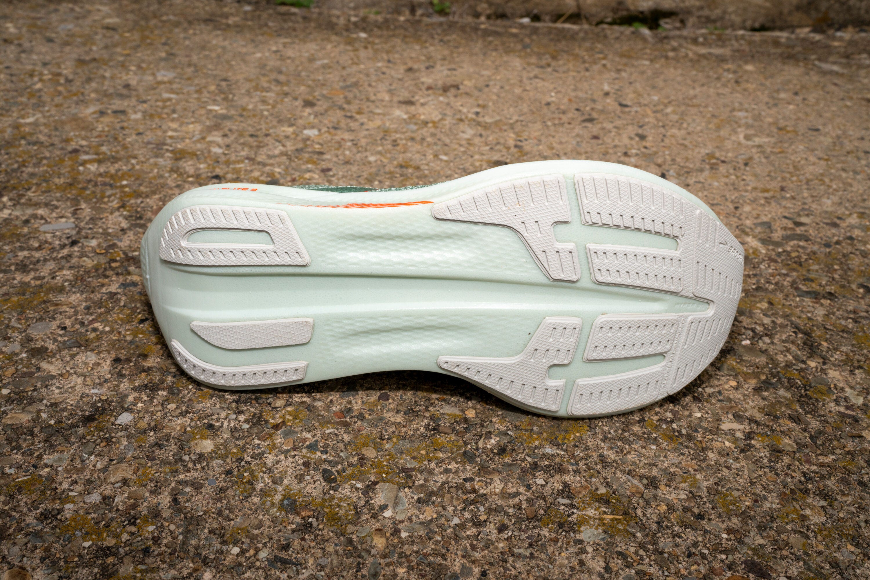brooks hyperion 3