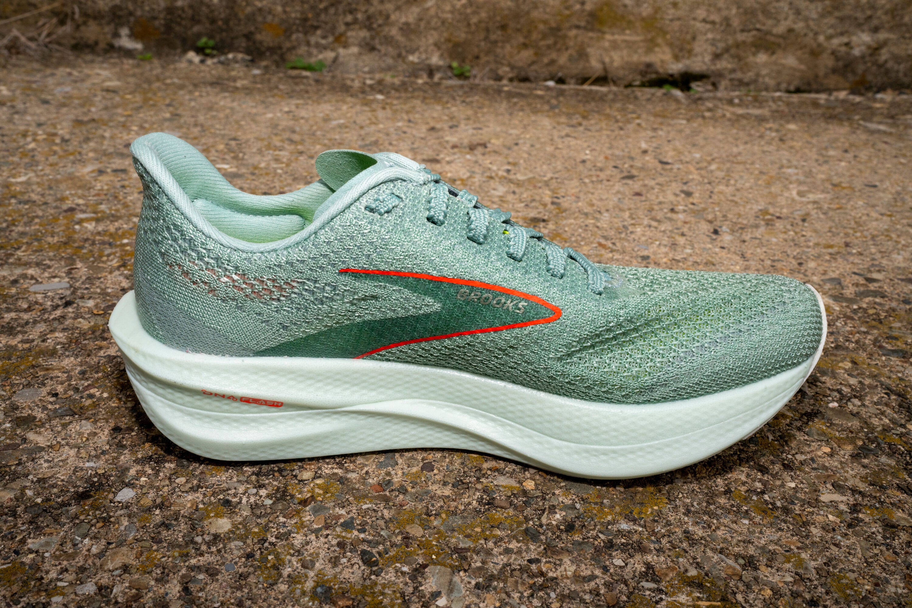 brooks hyperion 3